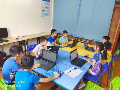 韓光教育咨詢服務(wù)部 專業(yè)教育信息咨詢引領(lǐng)未來之路